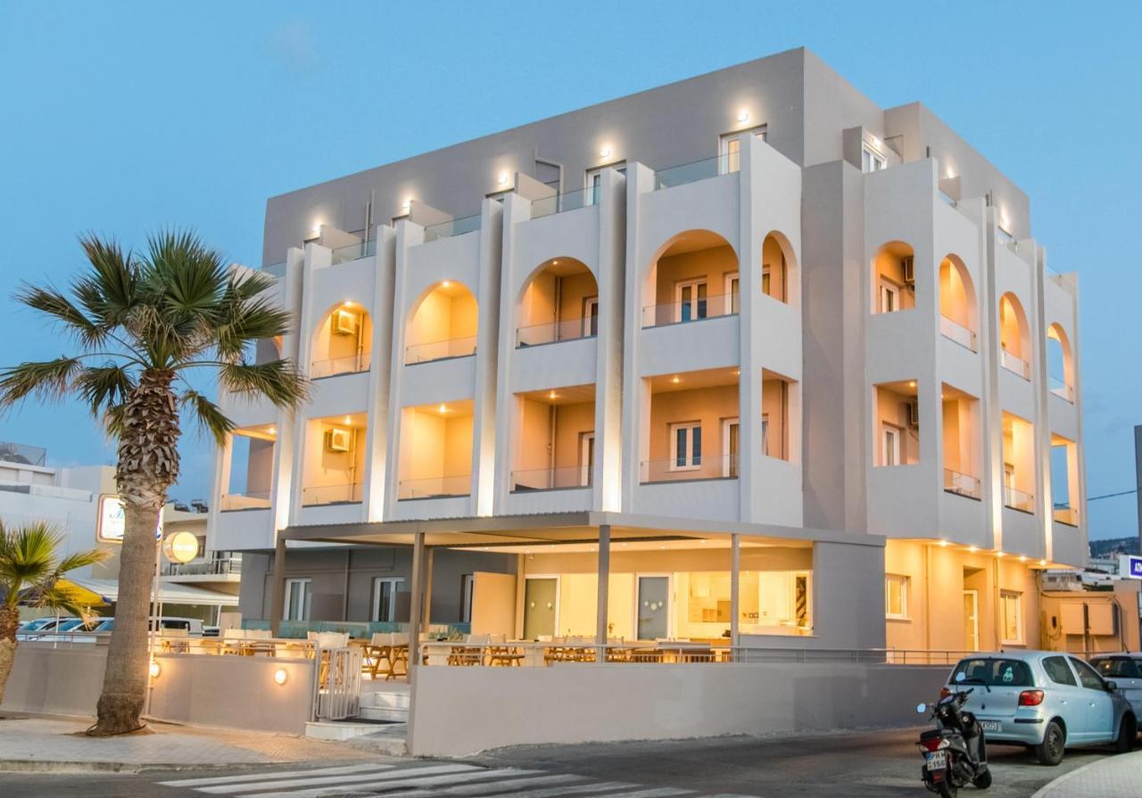 Marilyn Apartments Rethymno Esterno foto